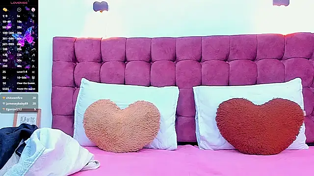 Annie kurt  online show from 02-11-25, 11:12