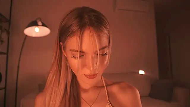 alittlestarrr online show from 01-21-25, 04:48