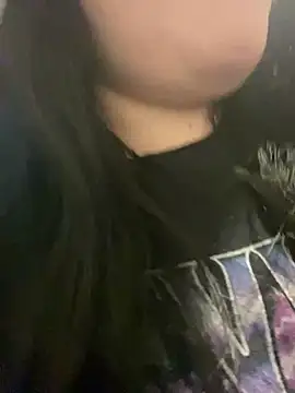 Snapshot of Gothicsiren chatting on 03-16-25, 01:27 Gothicsiren online show from 03-16-25, 01:27