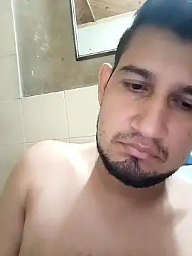 Snapshot of jonas90 chatting on 12-31-24, 10:04 jonas90 online show from 12-31-24, 10:04