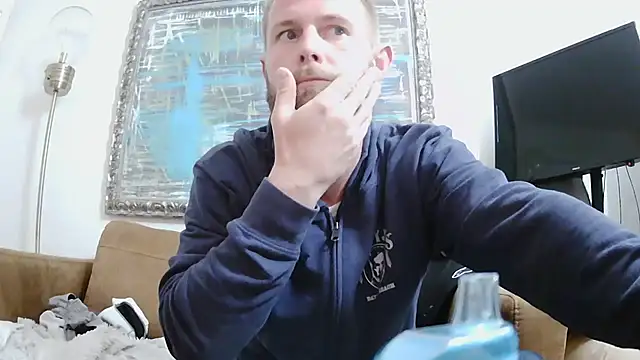 Snapshot of bjay1210 chatting on 01-11-25, 07:59 bjay1210 online show from 01-11-25, 07:59