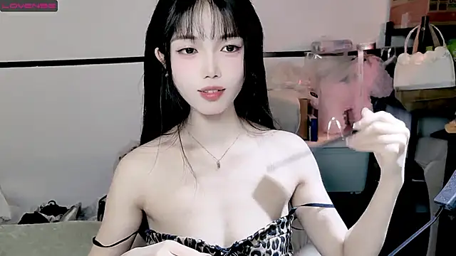 Snapshot of diandian-866 chatting on 03-12-25, 04:13 diandian-866 online show from 03-12-25, 04:13