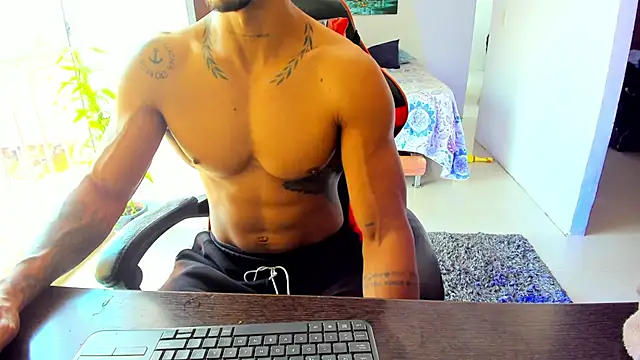 Adam Valenciia online show from 09-20-25, 03:57