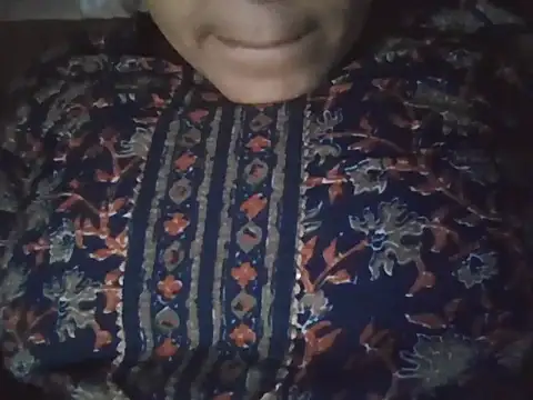 Hot-shanvi online show from 05-22-26, 01:17