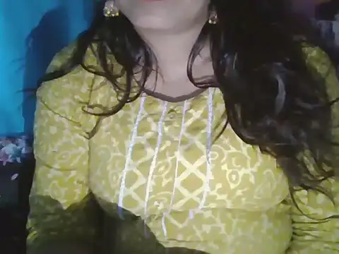 Hot-shanvi online show from 06-01-26, 11:34