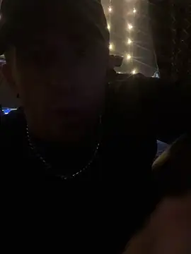 Snapshot of nickatnite1227 chatting on 01-07-25, 05:53 nickatnite1227 online show from 01-07-25, 05:53