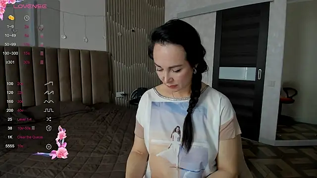 Monica Weiss online show from 02-15-26, 11:08