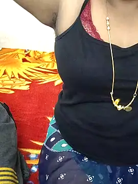 Snapshot of Rathi22 chatting on 02-09-25, 06:33 Rathi22 online show from 02-09-25, 06:33