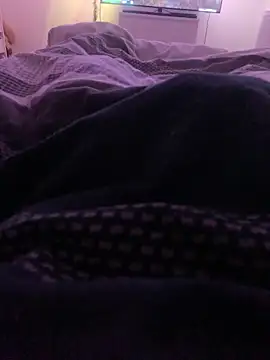 Finni04055 online show from 12-28-24, 11:05