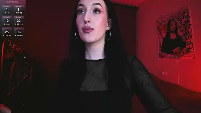 Snapshot of Miss_Alice__ chatting on 02-13-25, 12:35 Miss Alice online show from 02-13-25, 12:35