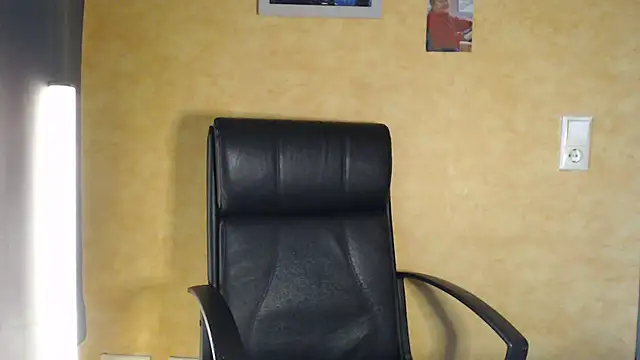 Sweet Phoenix online show from 09-25-25, 05:11