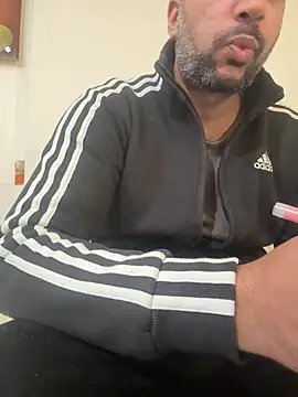 skyisthelimit12 online show from 02-04-26, 04:51