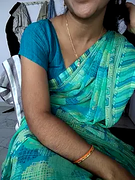 lovelygirl4567 online show from 12-03-25, 06:32