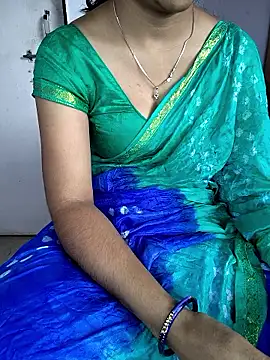 lovelygirl4567 online show from 02-19-26, 05:36