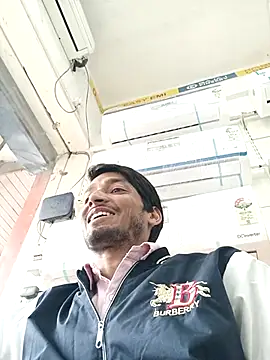 Tarun 0026 online show from 02-26-25, 08:04