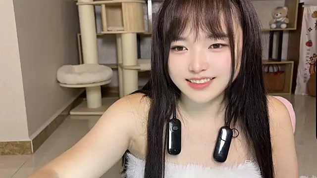 Chenjing0 online show from 10-05-25, 02:26