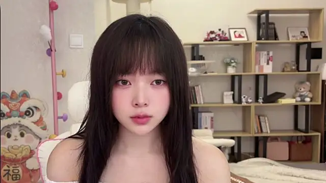 Chenjing0 online show from 11-09-25, 03:16