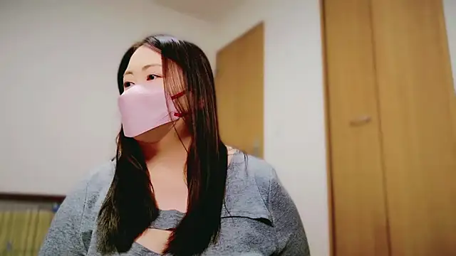  SANAchan  online show from 02-25-25, 12:03