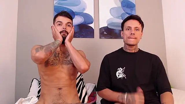 Snapshot of Emilio_Wolf chatting on 01-14-25, 01:49 Emilio Wolf online show from 01-14-25, 01:49