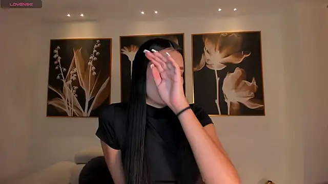 NiaSalvatore online show from 03-02-25, 02:54