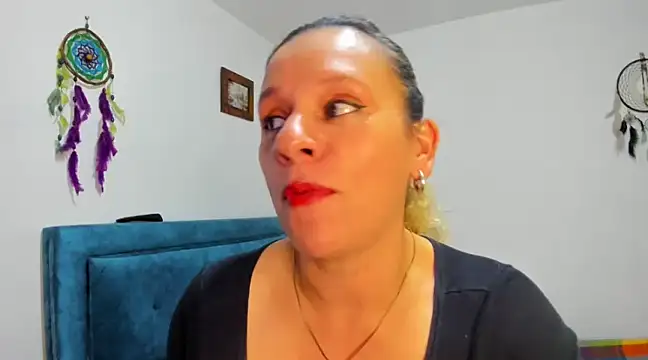 sofi saliva2511 online show from 02-24-25, 06:15