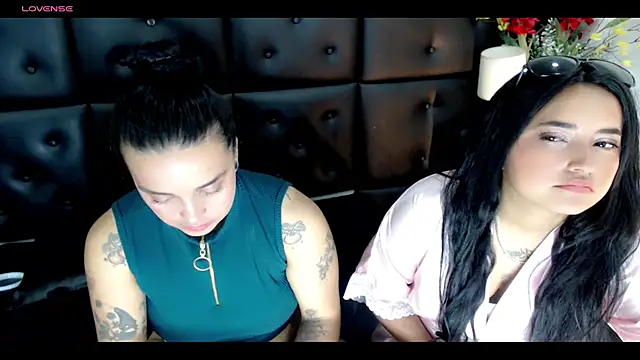 Snapshot of Carolaine01 chatting on 02-03-25, 11:26 Carolaine01 online show from 02-03-25, 11:26