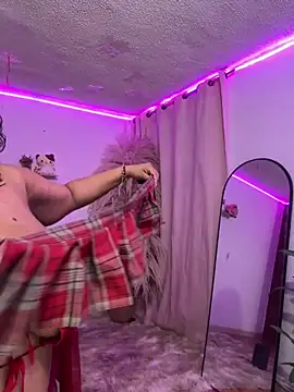 ariadna cooper online show from 03-26-26, 04:07