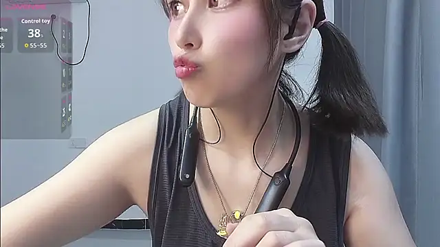 Lucky-xiuxiu online show from 09-29-25, 01:05