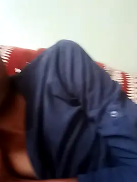 Snapshot of Abony_femboy chatting on 10-01-25, 02:50 Abony femboy online show from 10-01-25, 02:50