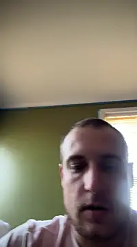 Snapshot of Golden_Alex chatting on 01-05-25, 06:24 Golden Alex online show from 01-05-25, 06:24