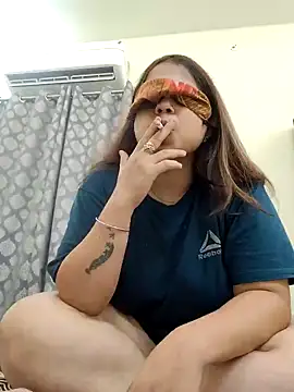 shreya1765 online show from 09-13-25, 03:06