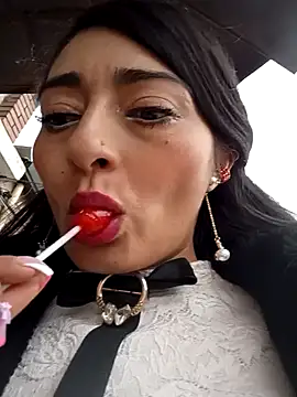 BELLA--26 online show from 02-04-25, 07:11