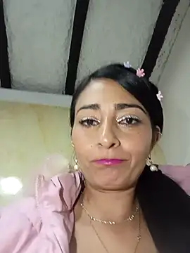 BELLA--26 online show from 02-11-25, 10:39