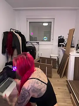 Snapshot of Mia-Fuchs chatting on 01-15-26, 03:05 Mia-Fuchs online show from 01-15-26, 03:05