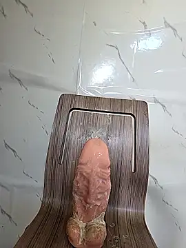 Snapshot of zasmin3 chatting on 03-01-26, 12:12 zasmin3 online show from 03-01-26, 12:12