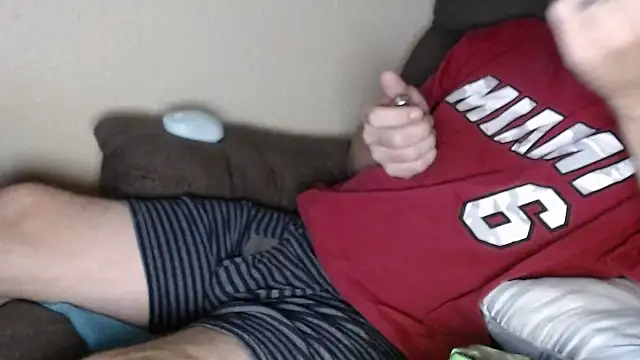 Dubesnackes online show from 11-22-25, 11:48