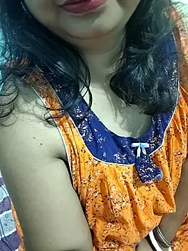 Snapshot of _MilkyBar chatting on 11-28-25, 12:57 MilkyBar online show from 11-28-25, 12:57