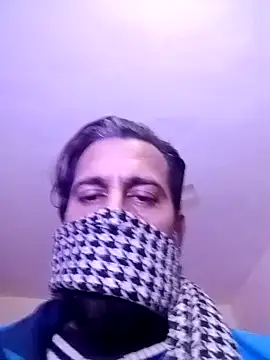 Snapshot of MAGNETICDADDY8 chatting on 01-02-25, 07:07 MAGNETICDADDY8 online show from 01-02-25, 07:07