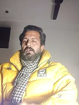 Snapshot of MAGNETICDADDY8 chatting on 01-09-26, 10:22 MAGNETICDADDY8 online show from 01-09-26, 10:22