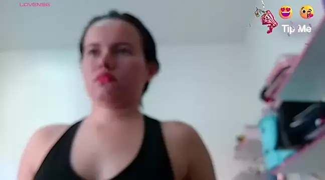 camillebr online show from 01-29-25, 05:35