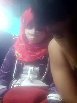 YourHotRandi online show from 01-10-26, 04:53