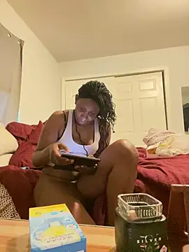 Yoshibaby2670 online show from 02-18-25, 10:36