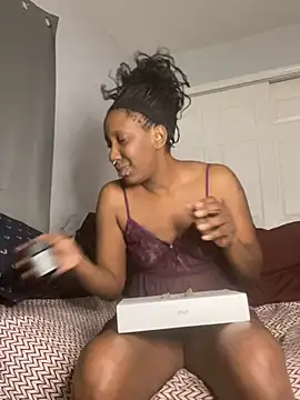 Yoshibaby2670 online show from 02-28-25, 12:09