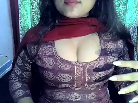 Snapshot of SIYA_MAVI chatting on 06-29-26, 08:20 SIYA MAVI online show from 06-29-26, 08:20