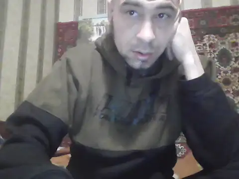 AlferezzSolvajo online show from 10-15-25, 06:46