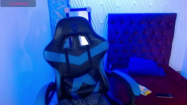 Anniee x online show from 03-19-25, 12:56