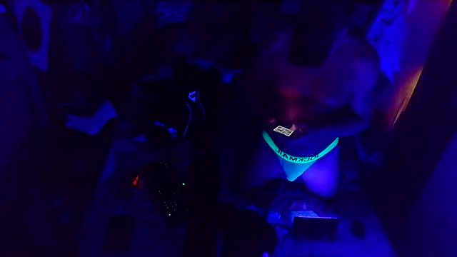 bluedragon0525 online show from 10-15-25, 08:14