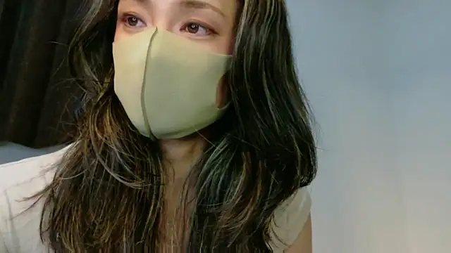 Snapshot of Mary-JP chatting on 07-15-26, 11:26 Mary-JP online show from 07-15-26, 11:26