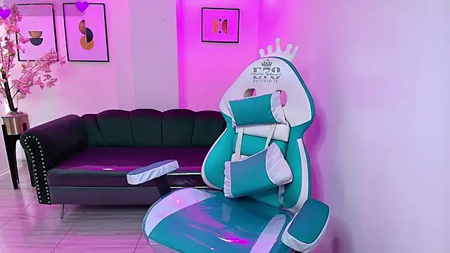 Arianna sweeet online show from 09-25-25, 03:43