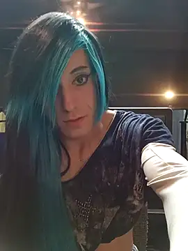 Snapshot of Rebeckalove chatting on 10-19-25, 05:08 Rebeckalove online show from 10-19-25, 05:08